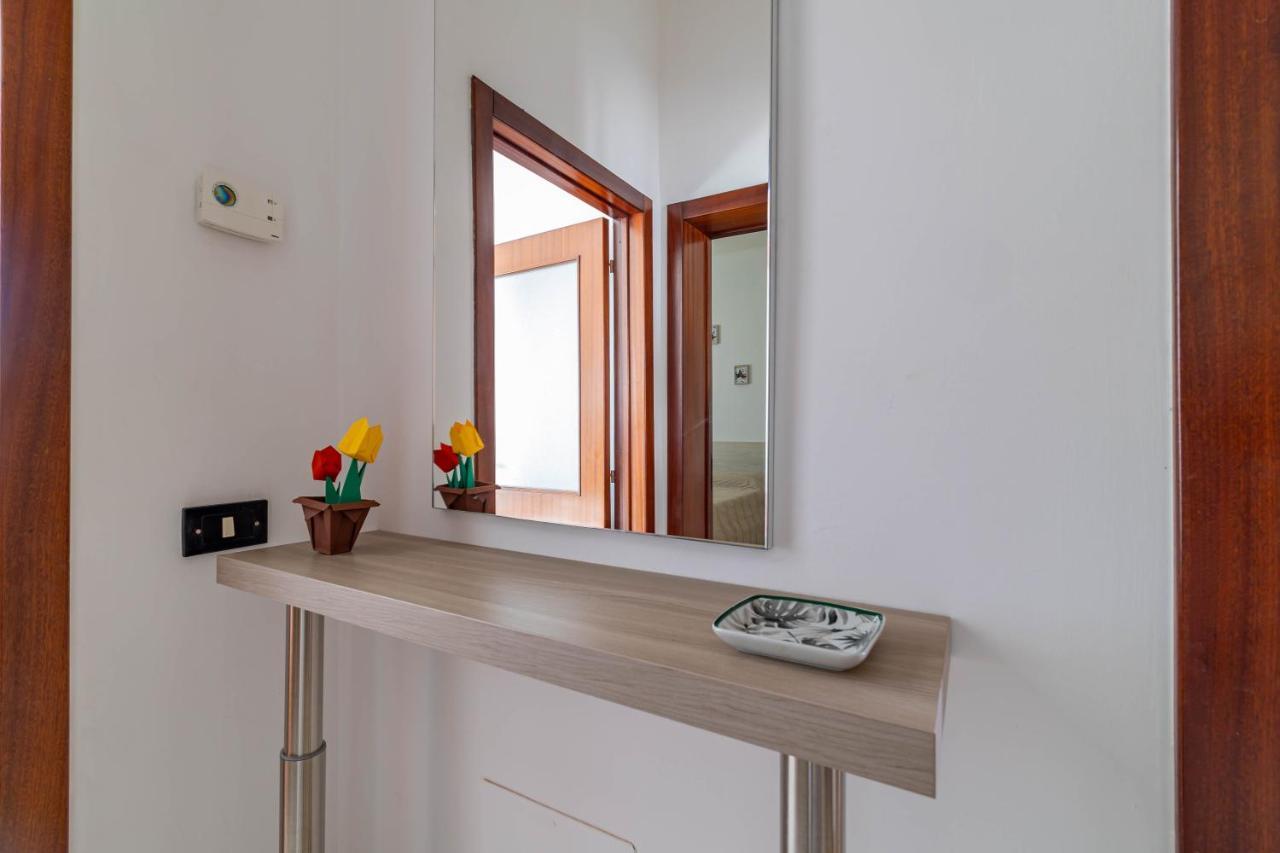 Nido Origami Apartment Bari Bagian luar foto